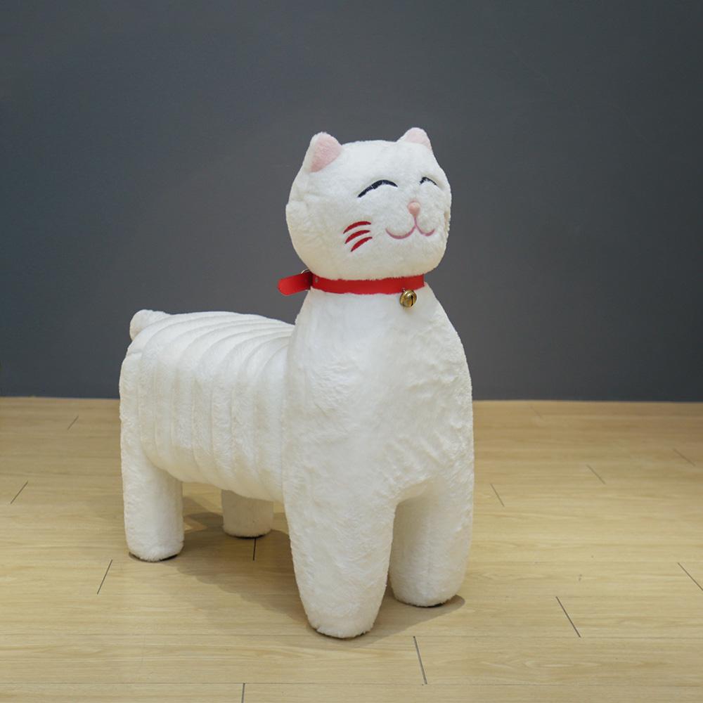 Snowy Whiskers Stool